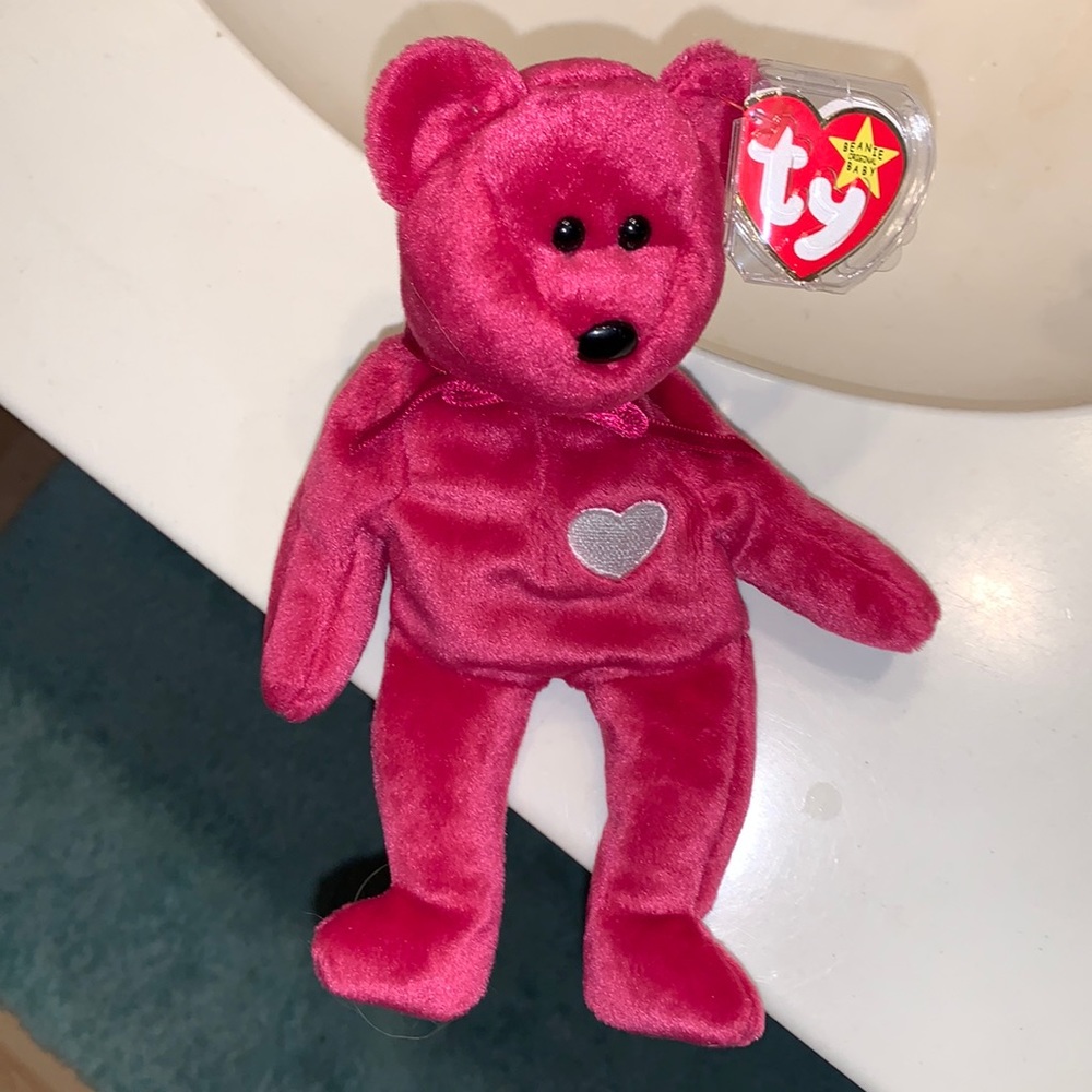 “Valentina” plush official Beanie Baby. ALL MISPRINTS AND ERRORS.